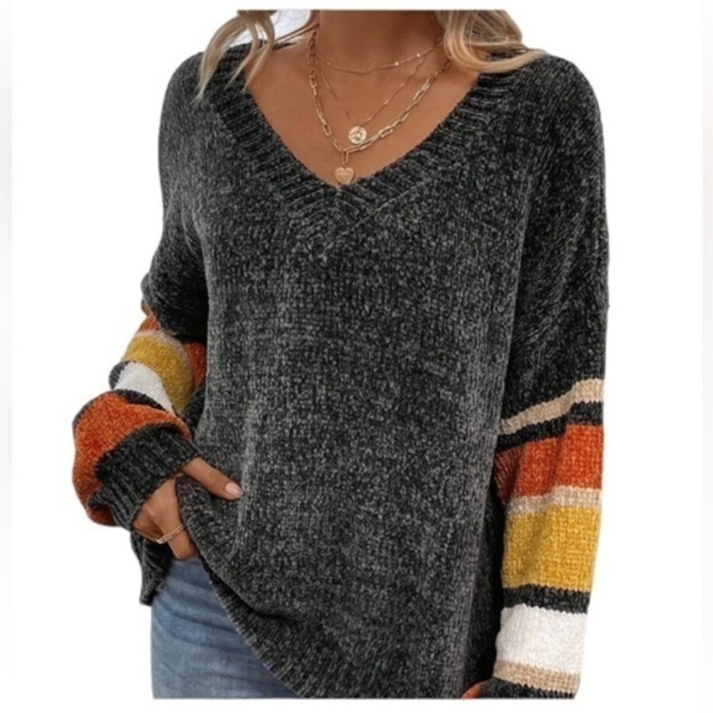 Casual Womens
Color Block Drop Shoulder
Sweater different size available